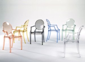 cadeira transparente design moderno